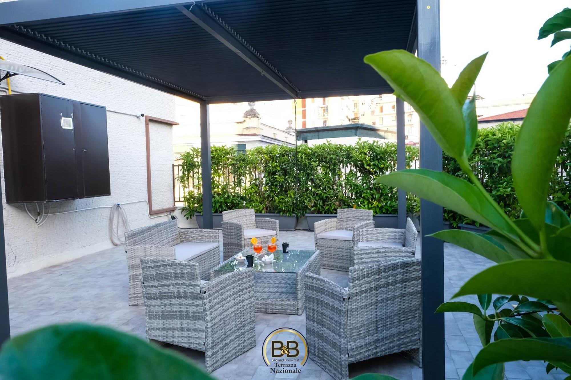 B&B Terrazza Nazionale Neapel Exterior foto